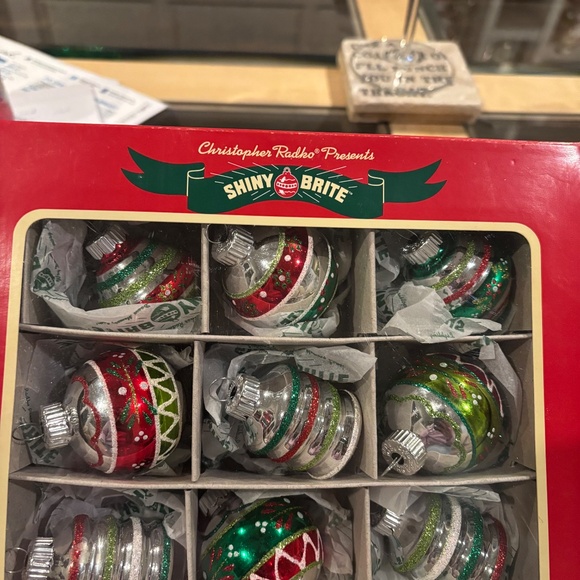 New 2017 Radko Shiny Brite glass ornaments - Picture 2 of 6